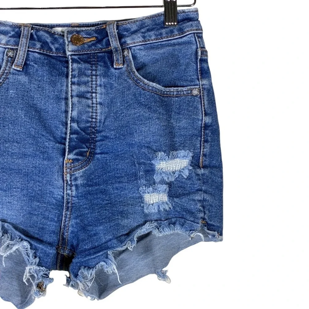 We The Free Distressed Raw Hem Denim Shorts Medium Wash Festival Boho Size 25